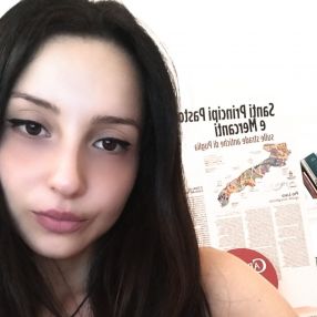 Simona, Babysitter a Bisceglie