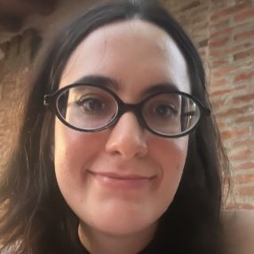 Silvia, Babysitter in Minerbio
