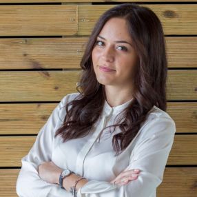 Fiorenza, Babysitter a Vimercate