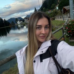 Anastasiia, Famiglia a Casa Santa