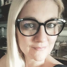 Serena, Babysitter a Cossirano