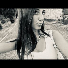 Alexsandra, Babysitter a Illasi