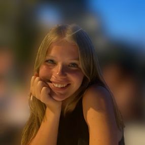 Agnese, Babysitter in Santarcangelo di Romagna
