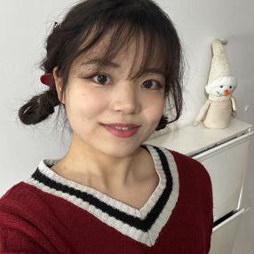 Jing, Babysitter a Macerata