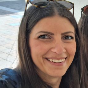 Angela, Babysitter a Città Metropolitana di Bari