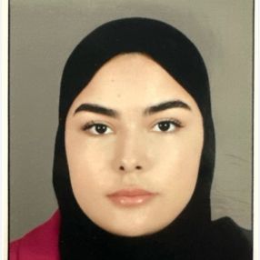 Hajar, Babysitter a Monte Urano