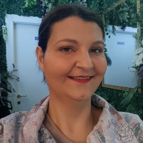 Simona, Babysitter a Lazio