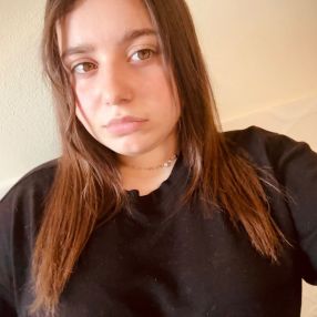 Viola, Babysitter a Montespertoli