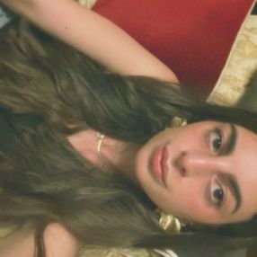 Giulia, Babysitter a San Donato di Lecce