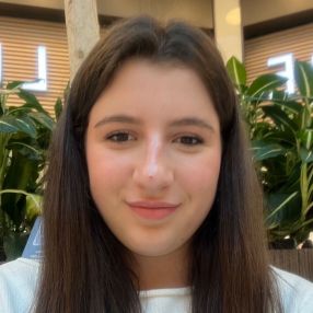 Adele Ludovica, Babysitter a Montale