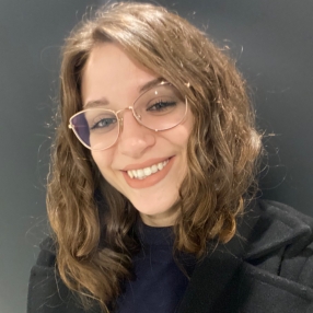 Alessia, Babysitter a Biella
