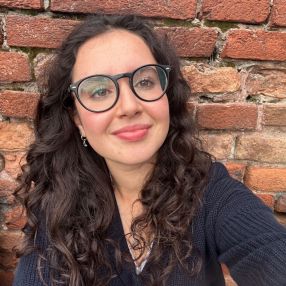 Giulia, Babysitter a Marcon
