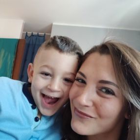 Ambra, Famiglia a Cairo Montenotte