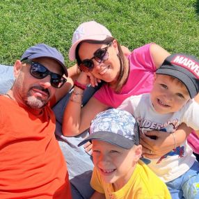 Debora, Family in Santa Maria di Sala