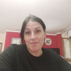 Pina, Babysitter a Casal di Principe