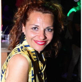 Tiziana, Babysitter in Vermezzo