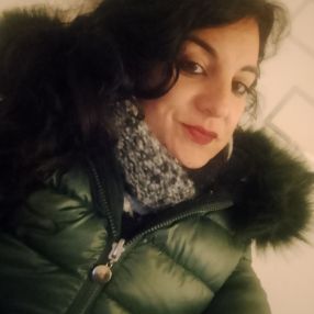 Ester, Babysitter a Fiorano modenese