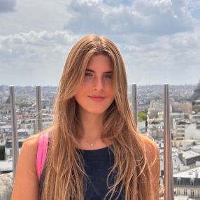Natalia, Babysitter a Buttigliera D'asti