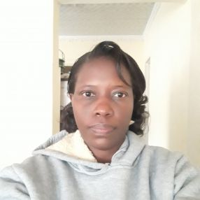 Nokulunga, Babysitter in Grugliasco