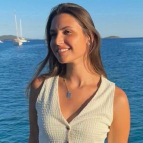 Sofia, Babysitter a Pasian di Prato
