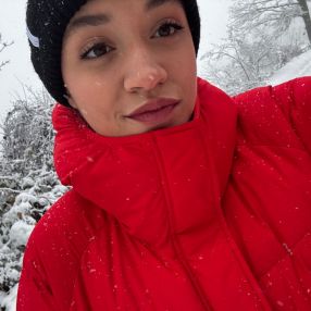 Angelica, Babysitter a Montale