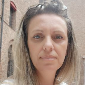 Valentina, Babysitter a Serle