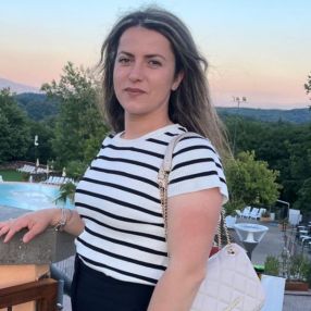 Lumnije, Babysitter in Figline e Incisa Valdarno