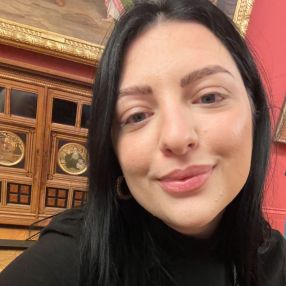 Valentina, Babysitter in Poggiomarino