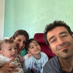Saria e Vince, Famiglia a Puglia