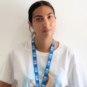 Elisa, Babysitter a Pesaro