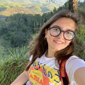 Raffaella, Babysitter in San Cataldo