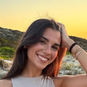 Maria, Babysitter a Genova