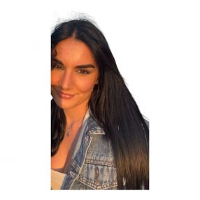 Marianna, Babysitter a Qualiano