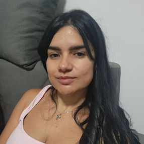 Noralys, Babysitter in Fossacesia