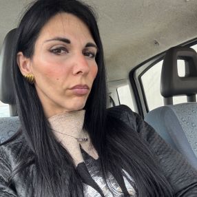 Emanuela, Babysitter a Provincia di Caserta