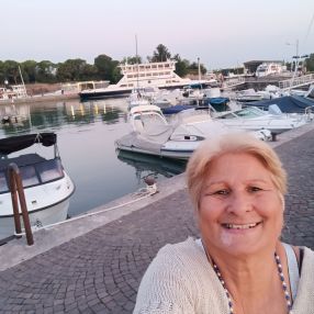 Ismenia, Babysitter a Gazoldo degli Ippoliti