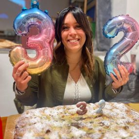 Gloria, Babysitter a Carmignano