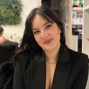 Camilla, Babysitter a Camisano Vicentino