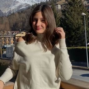 Ginevra, Babysitter in Casnate Con Bernate
