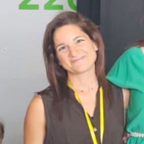 Aurora, Babysitter in Saluzzo