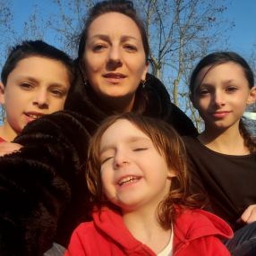Aina, Famiglia a Ravenna