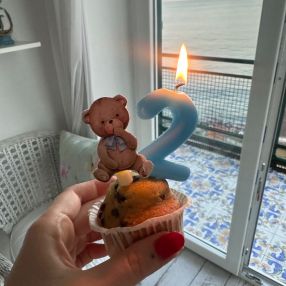Elisa, Famiglia a Napoli