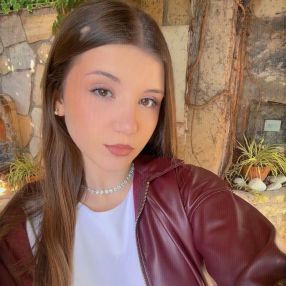 Emily, Babysitter a San Giuliano Terme