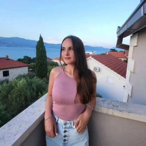 Valentina, Babysitter in Tribiano