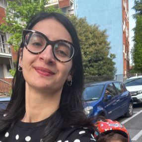 Valentina, Famiglia a Bergamo
