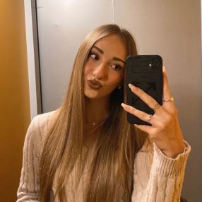 Chiara, Babysitter a Uboldo