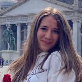 Angelica, Babysitter a Vigarano Mainarda