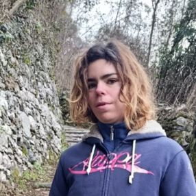 Dorotea, Babysitter in Mandello del Lario