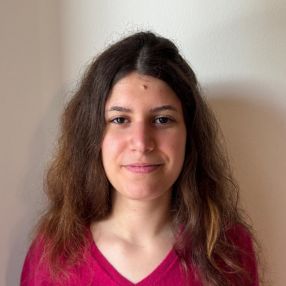 Emma, Babysitter a Provincia di Ferrara