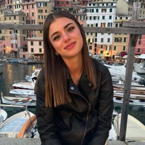 Sara, Babysitter a San Colombano al Lambro